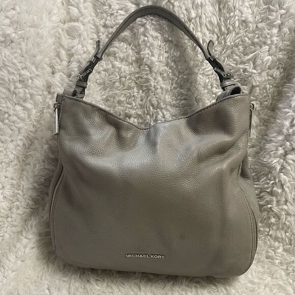 Michael Kors Gray Slouchy Leather Satchel/Shoulder Bag silver tone hardwares. - Picture 4 of 16